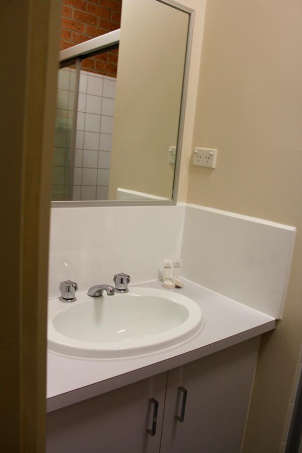 Cranbourne Motor Inn Eksteriør bilde